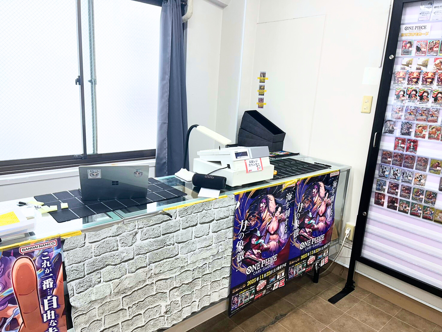 秋葉原1号店 ワンピースフロア